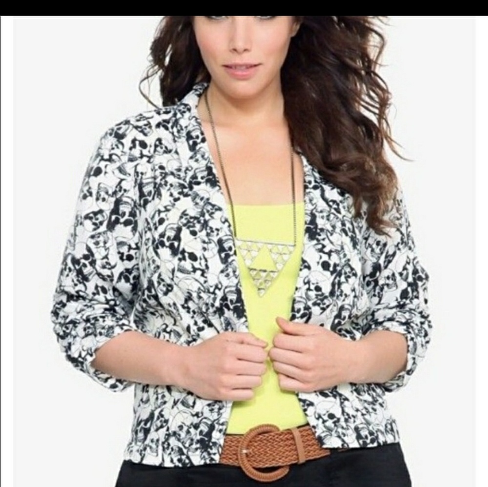 Torrid lightweight chiffon blazer with skull print